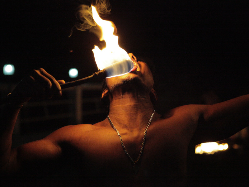 Le Mag - Esala Perahera 5 esala perahera sri lanka